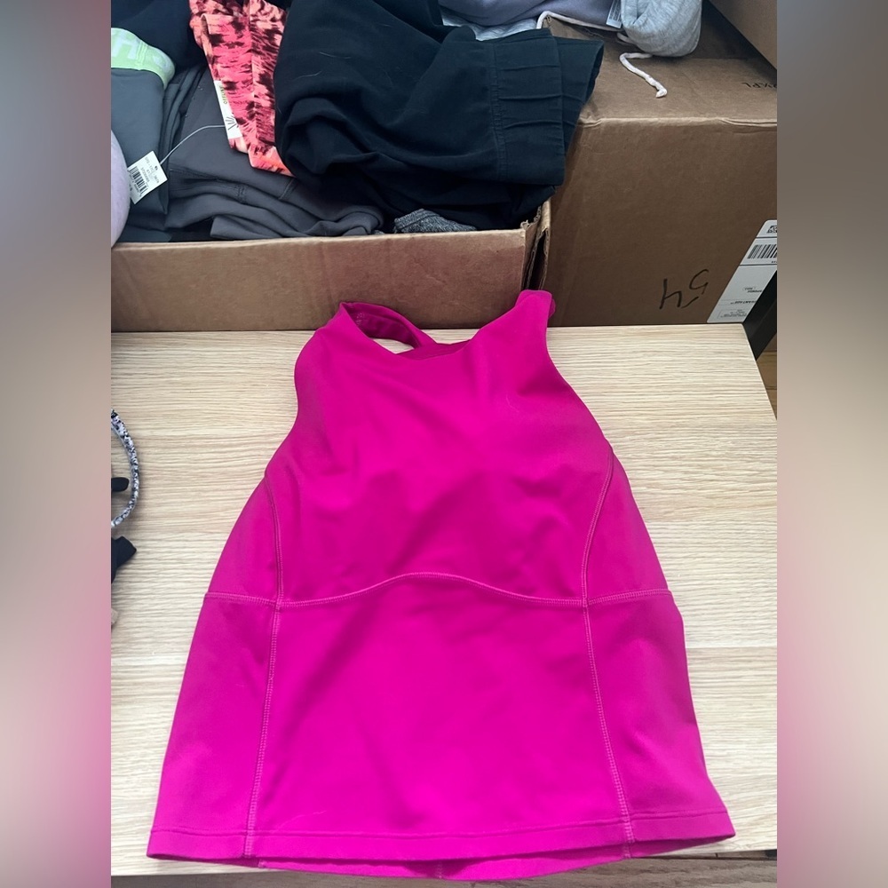 Lululemon - Key to Balance Tank - Ripened Raspberry